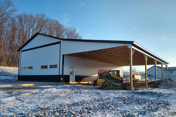 Pole Barn with Hydraulic Garage Door